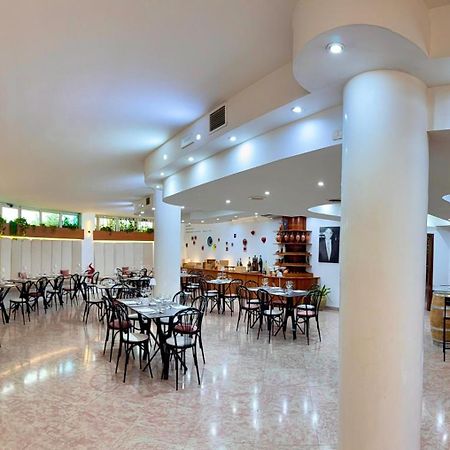 Hotel Sica Montecorvino Rovella Eksteriør bilde