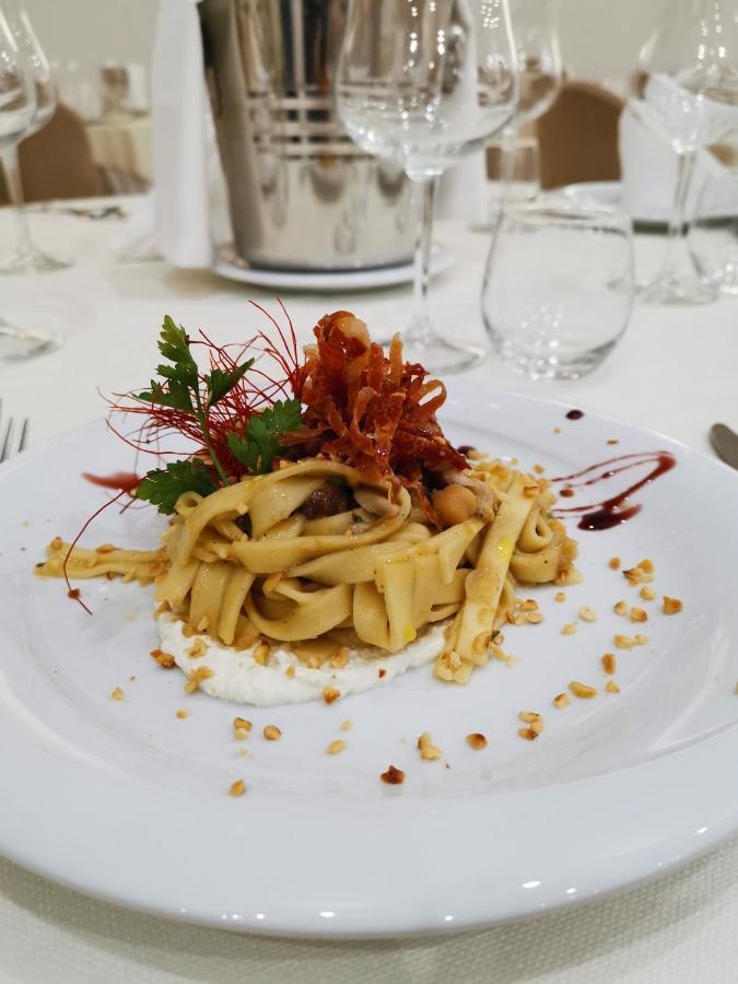 Hotel Sica Montecorvino Rovella Eksteriør bilde